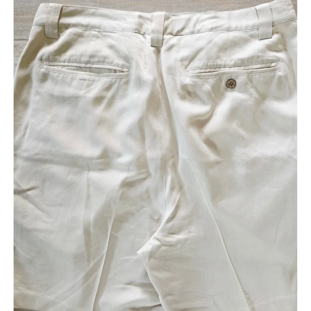 Tommy‎ Bahama Relax Mens 36 Pleated 100% Silk Shorts Cream Khaki Casual Tropical